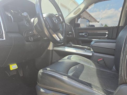 Used 2014 RAM 2500 Laramie AWD/4WD image 25