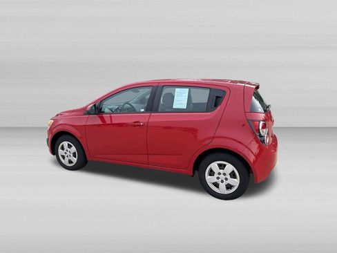 Used 2013 Chevrolet Sonic LS FWD image 8
