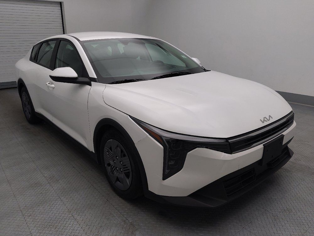 Used 2025 Kia K4 FWD image 13