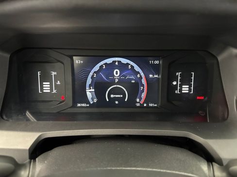 Certified 2025 Toyota Tacoma SR5 w/ SR5 Upgrade Package AWD/4WD image 16