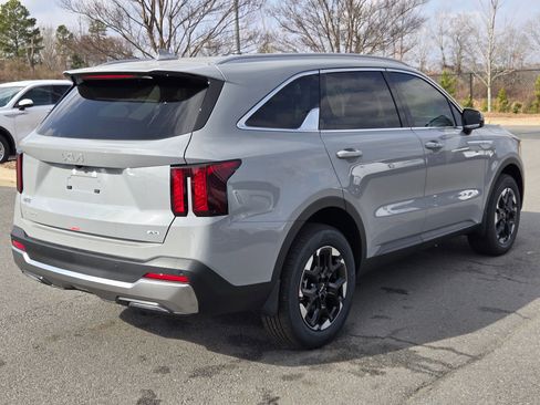 New 2026 Kia Sorento S AWD/4WD image 7