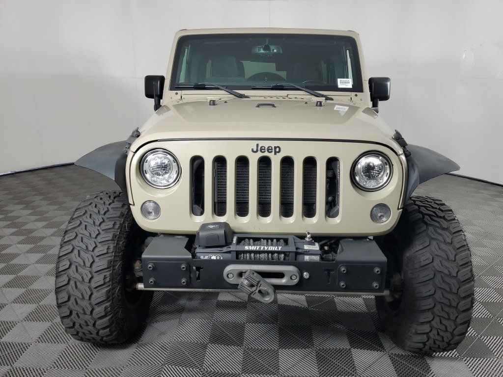Used 2018 Jeep Wrangler Unlimited Rubicon w/ Connectivity Group AWD/4WD image 9
