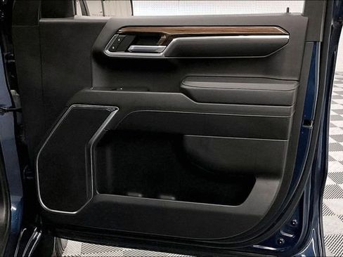 Used 2022 Chevrolet Silverado 1500 RST image 19