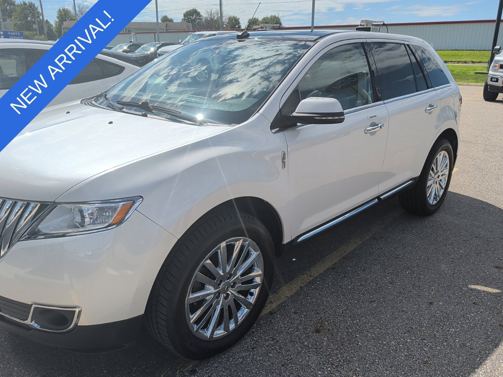 Used 2015 Lincoln MKX AWD w/ Equipment Group 102A image 1