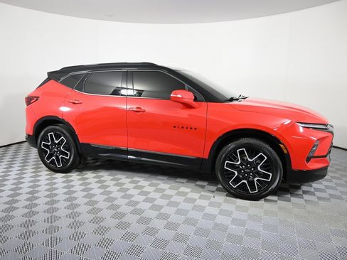 Used 2023 Chevrolet Blazer RS w/ Driver Confidence II Package image 8