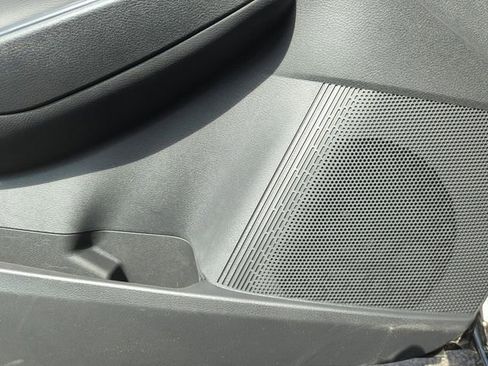 New 2026 Nissan Sentra SR w/ Floor Mat Package FWD image 27
