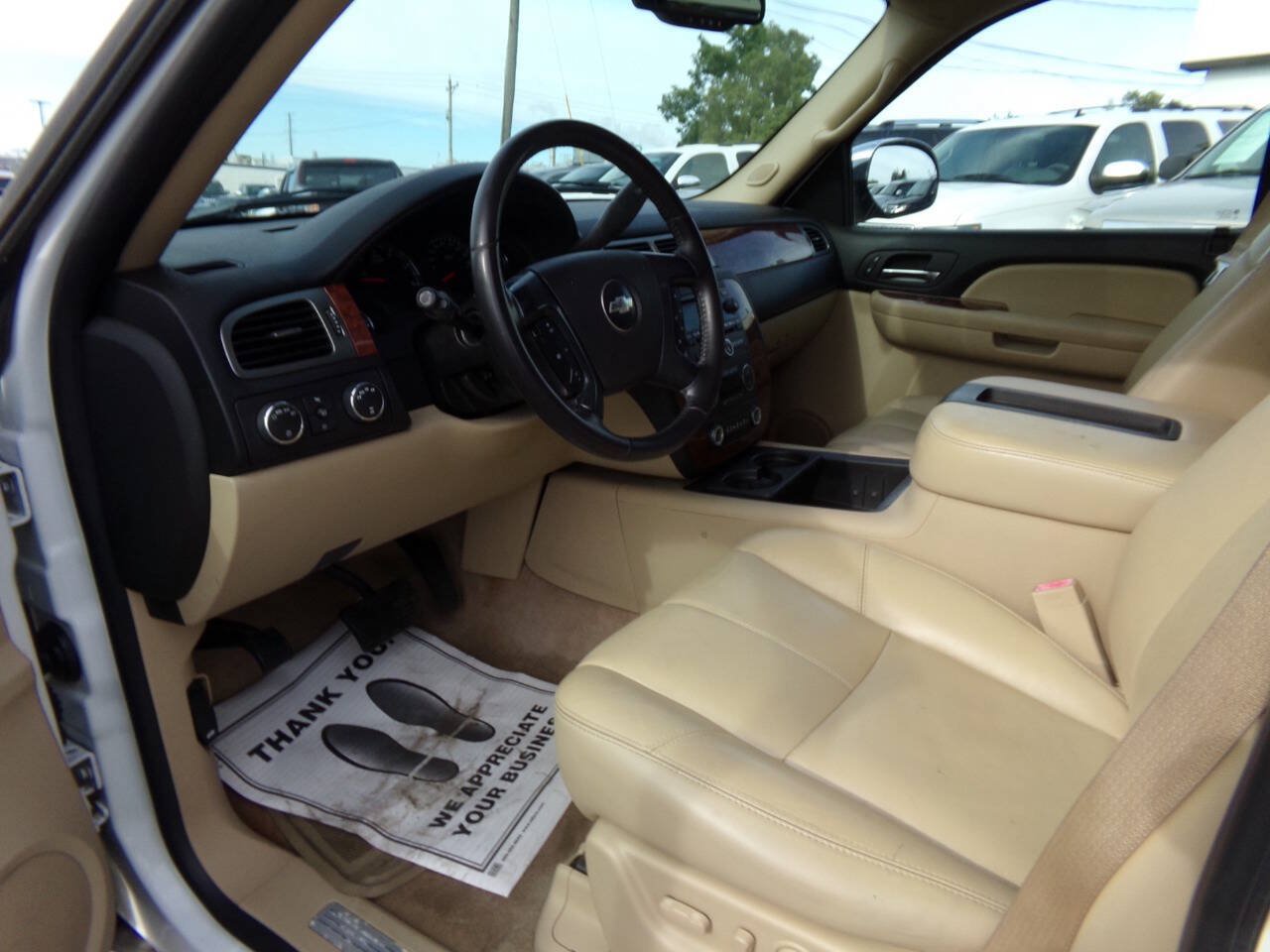 Used 2007 Chevrolet Suburban LTZ w/ LTZ Preferred Equipment Group AWD/4WD image 56