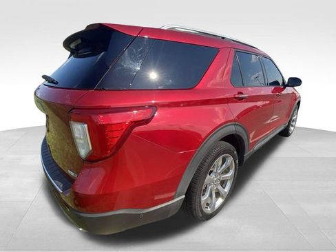 Used 2020 Ford Explorer Platinum w/ Premium Technology Package AWD/4WD image 11