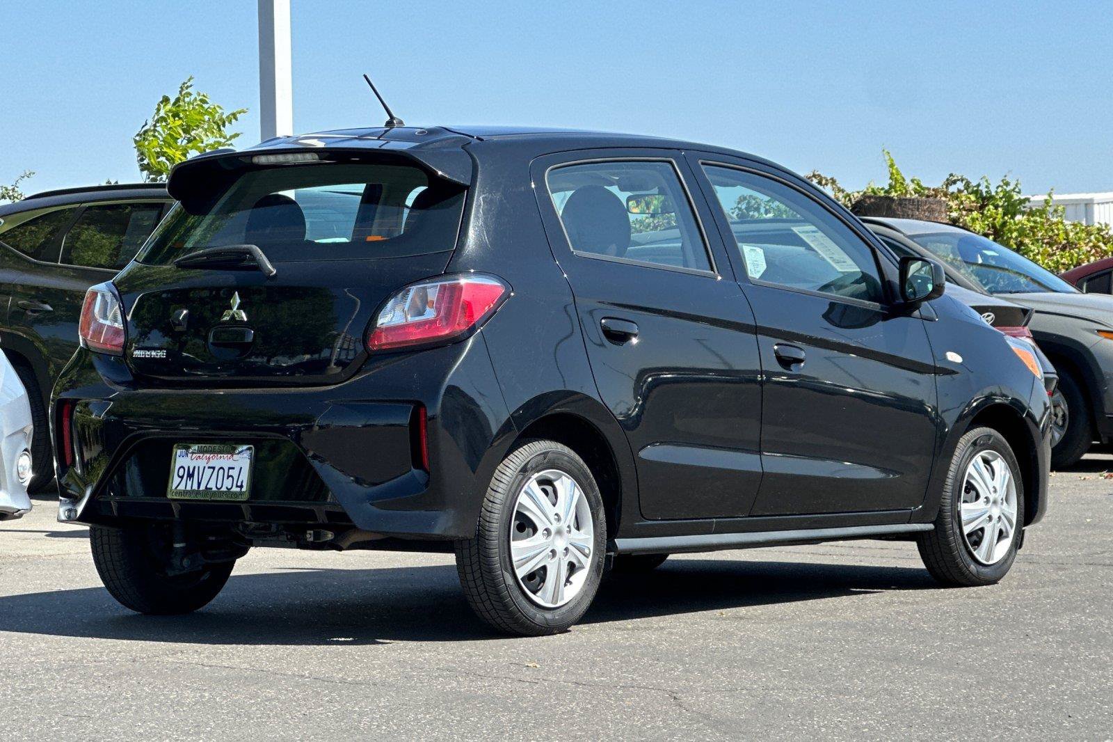 Used 2024 Mitsubishi Mirage ES FWD image 3