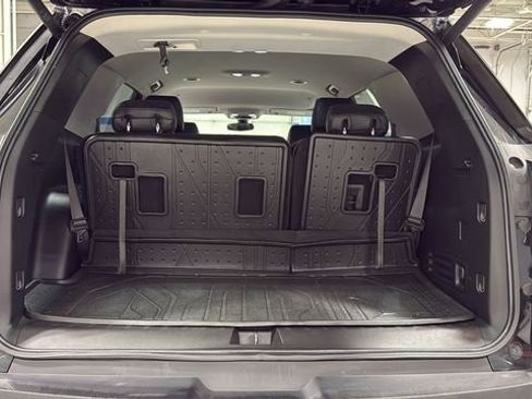 Used 2020 Chevrolet Traverse LT w/ LPO, Floor Liner Package image 7