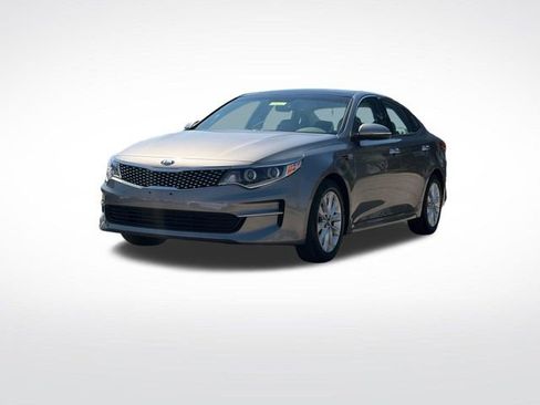 Used 2016 Kia Optima EX w/ Premium Package image 15