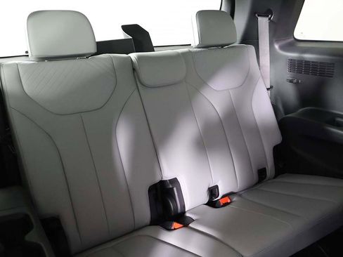 Used 2024 Hyundai Palisade SEL w/ Premium Package image 39