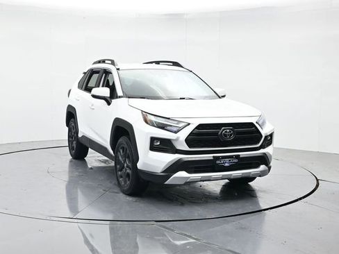 Used 2024 Toyota RAV4 Adventure AWD/4WD image 4