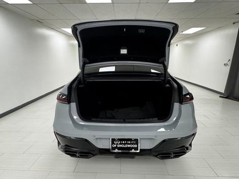 Used 2023 BMW 760i xDrive w/ Executive Package image 43