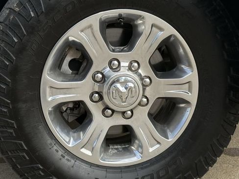 Used 2024 RAM 2500 Big Horn w/ Off Road Package AWD/4WD image 12