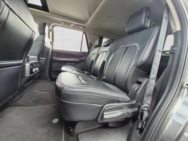 Used 2019 Ford Expedition Platinum AWD/4WD image 19