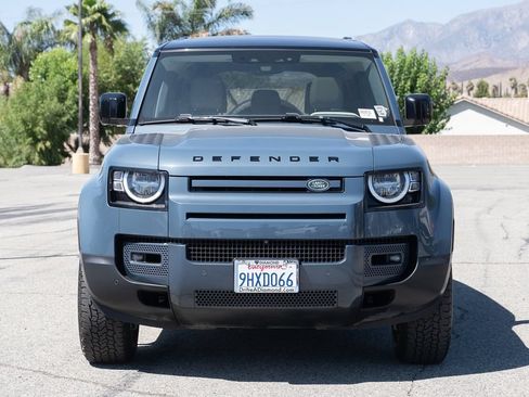 Used 2023 Land Rover Defender 110 S AWD/4WD image 3