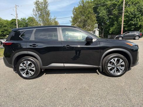 Used 2023 Nissan Rogue SV AWD/4WD image 7
