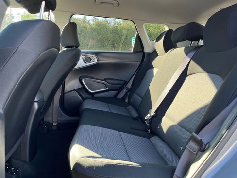 Used 2025 Kia Soul LX w/ LX Technology Package image 23