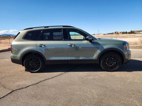 Used 2025 Kia Telluride SX Prestige X-Line image 4