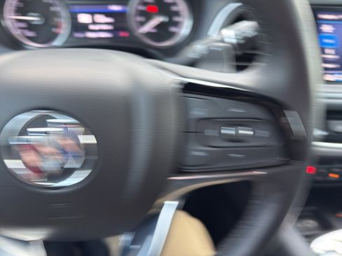 Used 2023 Buick Enclave Essence w/ Experience Buick Package image 22