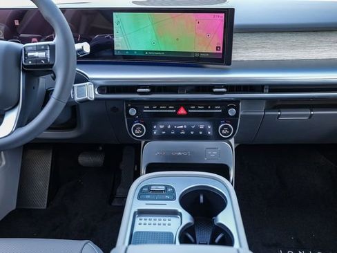 New 2026 Hyundai Ioniq 9 SEL AWD/4WD image 16