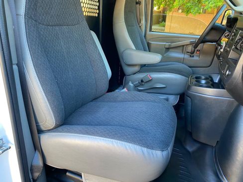 Used 2025 Chevrolet Express 2500 w/ Driver Convenience Package RWD image 34