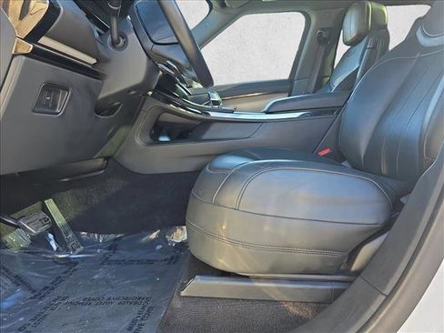 Certified 2024 Land Rover Range Rover Sport Dynamic SE image 28