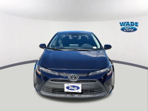 Used 2024 Toyota Corolla LE image 2