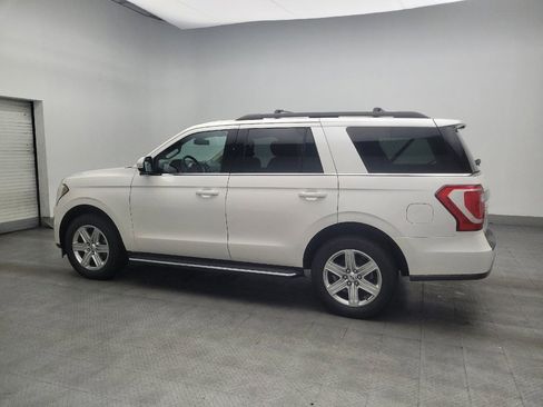 Used 2019 Ford Expedition XLT w/ Equipment Group 202A AWD/4WD image 3