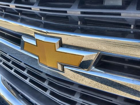 Used 2019 Chevrolet Silverado 1500 LT w/ All-Star Edition image 29