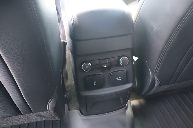 Used 2018 Ford Explorer Limited FWD image 26