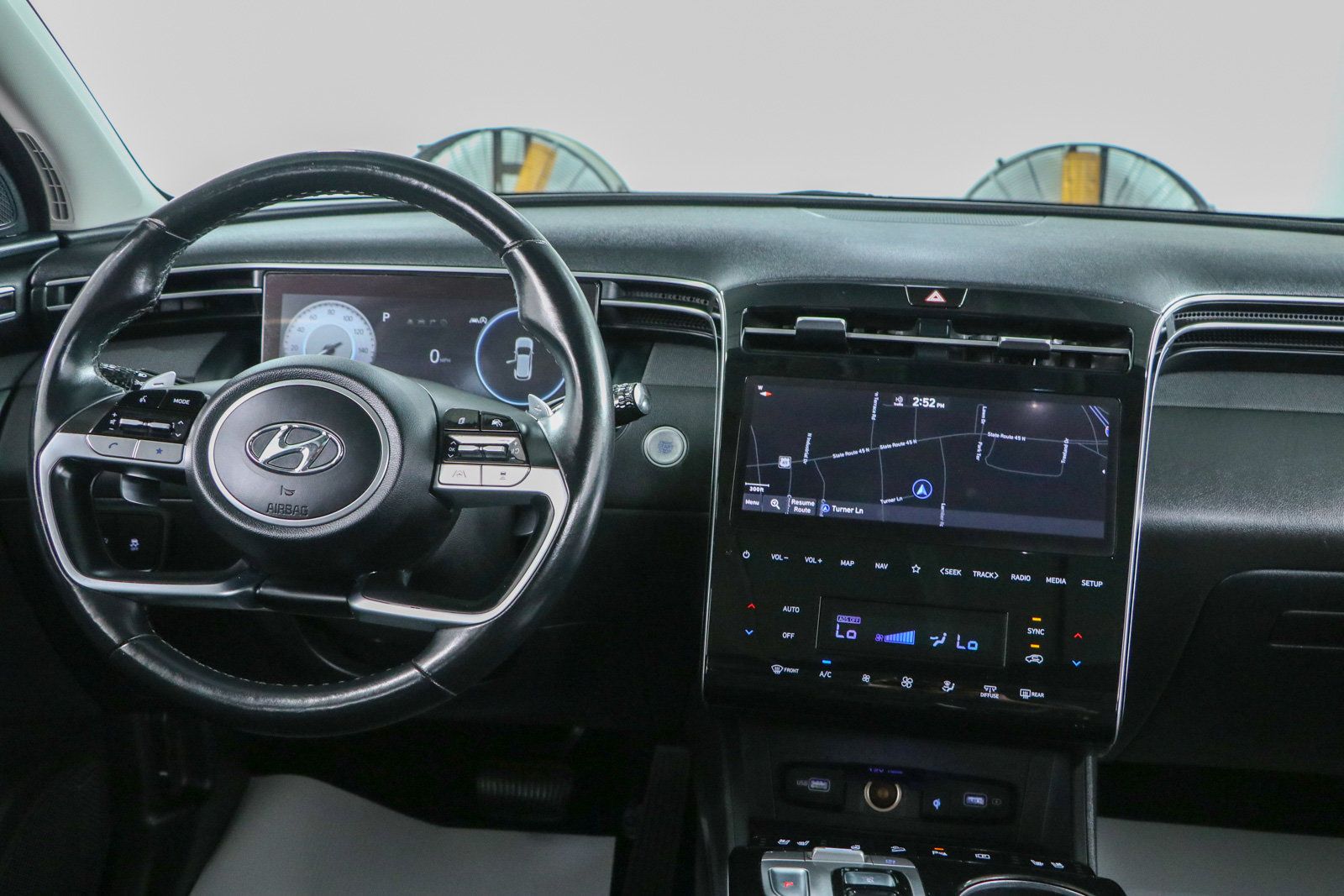 Used 2022 Hyundai Tucson Limited FWD image 17