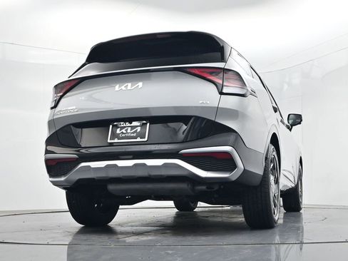 Certified 2023 Kia Sportage SX AWD/4WD image 44