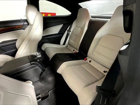 Used 2015 Mercedes-Benz C 350 4MATIC Coupe image 17