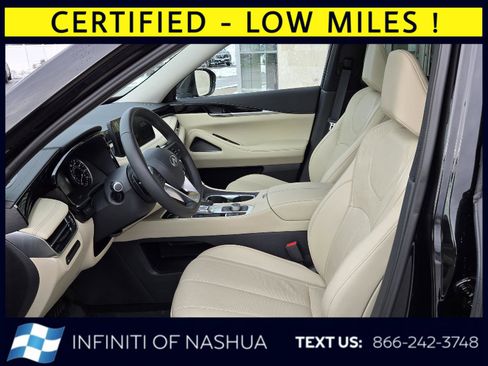 Certified 2025 INFINITI QX60 Pure image 3
