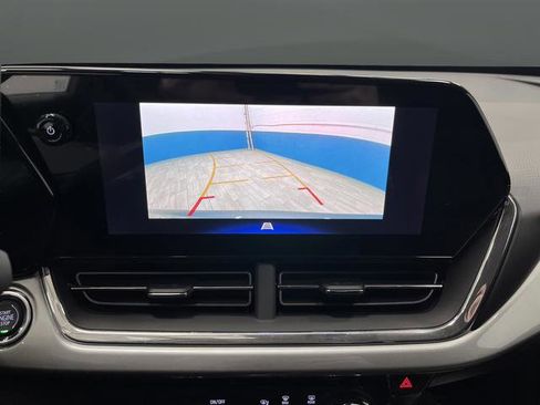 New 2026 Chevrolet Trax LT w/ Driver Confidence Package image 9