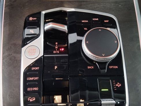 Used 2023 BMW X7 xDrive40i w/ Premium Package image 20