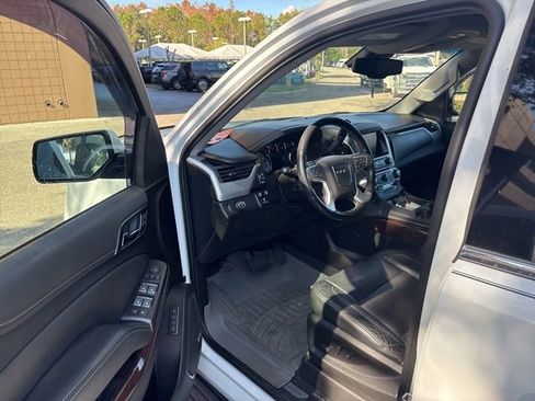 Used 2019 GMC Yukon SLT w/ Open Road Package image 13