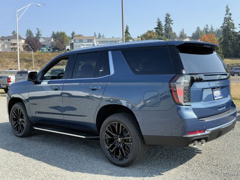 New 2025 Chevrolet Tahoe Premier image 3