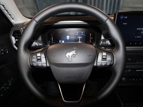New 2026 Ford Bronco Sport Outer Banks w/ Outer Banks Tech Package+ AWD/4WD image 10