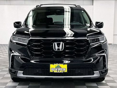 Used 2025 Honda Pilot Elite image 4