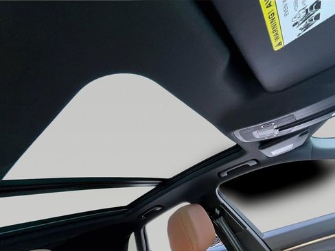 Used 2025 Audi Q3 2.0T Premium w/ Convenience Package image 27