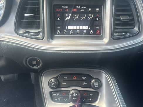 Used 2023 Dodge Challenger SXT RWD image 24