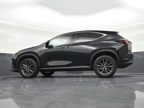 Used 2023 Lexus NX 250 FWD w/ Towing Package (2000 Lbs) image 24