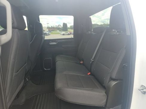 Used 2025 Chevrolet Silverado 2500 LT w/ Convenience Package AWD/4WD image 19