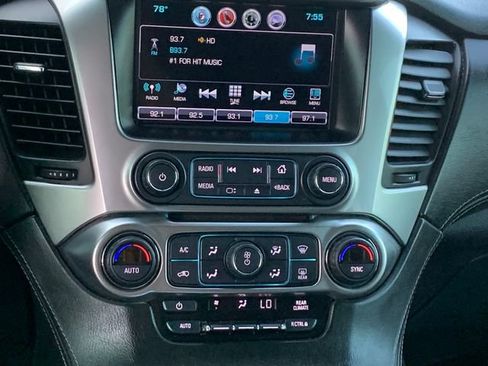 Used 2017 Chevrolet Suburban LS AWD/4WD image 21