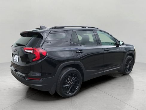 Certified 2023 GMC Terrain SLT w/ Infotainment Package II AWD/4WD image 6