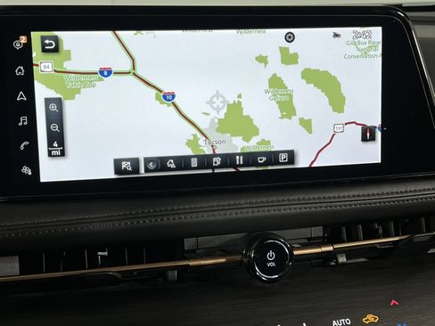 Used 2024 Nissan Ariya FWD image 19