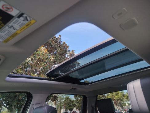 Used 2022 Toyota Tundra Limited image 27